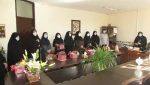 تقدیر از همکاران خانم به مناسبت روز زن و مادر 4