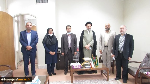 دیدار سرپرست  دانشگاه فنی و حرفه ای استان لرستان و سرپرست دانشکده فنی دختران بروجرد با امام جمعه محترم بروجرد 2