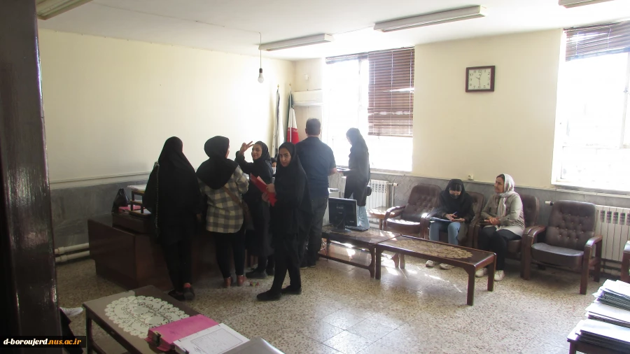 گزارش تصویری از آغاز ثبت نام حضوری دانشجویان جدیدالورود در سال تحصیلی 1402-1401  7