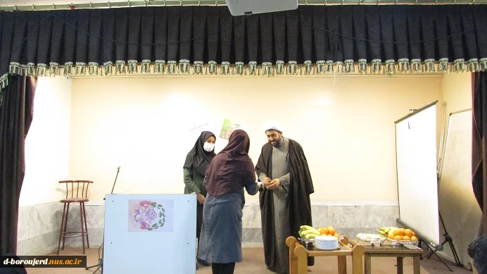 مراسم بزرگداشت روز زن و تجلیل از همکاران خانم 7