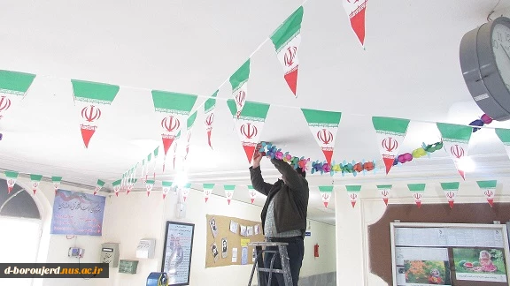 آذین بندی آموزشکده فنی و حرفه ای دختران بروجرد به مناسبت ایام الله دهه مبارک فجر انقلاب اسلامی 3