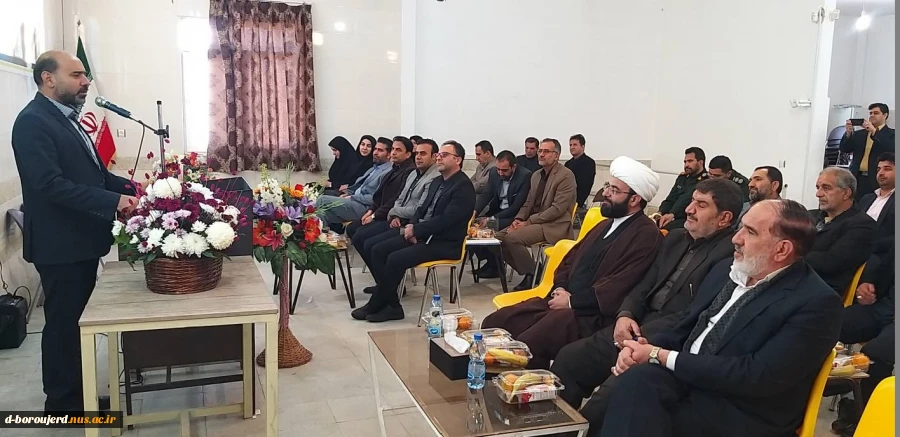 مراسم تودیع و معارفه سرپرست جدید آموزشکده فنی و حرفه ای پسران دورود     

.... 2