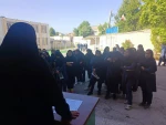 در تاریخ ۲۹ اردیبهشت ۱۴۰۳ ساعت ۸ صبح خانم بهروش معاون واقای ناظریان رئیس اداره اموزش،اموزشکده دختران بروجرد در هنرستان حضرت زینب بروجرد حضور یافتند 5