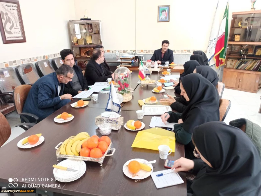 بازدید رئیس دانشگاه ملی مهارت استان لرستان جناب آقای دکتر کیوان مرادی پوراز آموزشکده دختران بروجرد 8